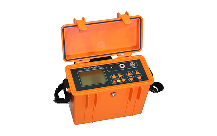 CD-830數(shù)字式電力電纜故障定點(diǎn)儀(基礎(chǔ)性)